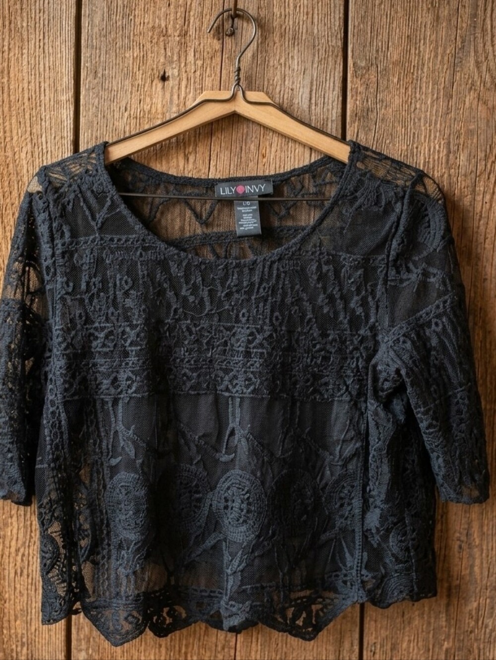 Lu 💜 NYC Black Lace Cropped Blouse